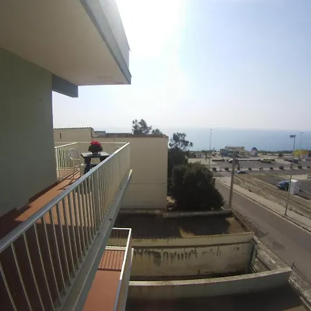 Via Villini 2 *